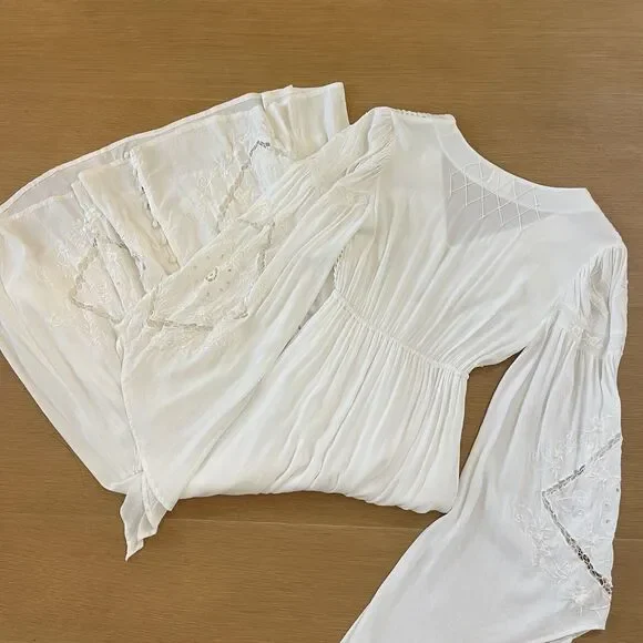 Women's Fillyboo Maternity Strawberry Fields Embroidered Maxi Dress - Picture 7 of 12